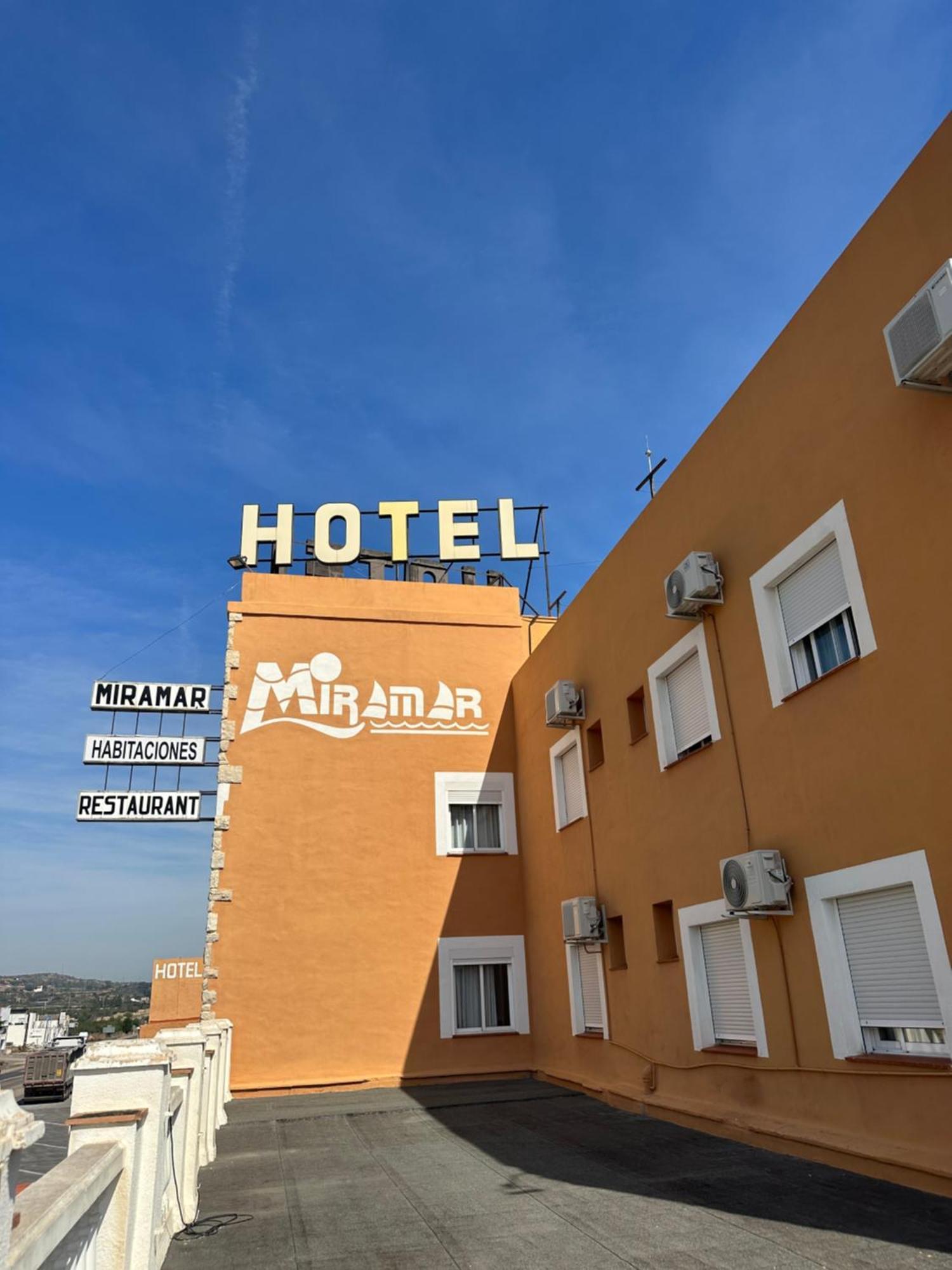 Hotel Miramar Torreblanca Bagian luar foto